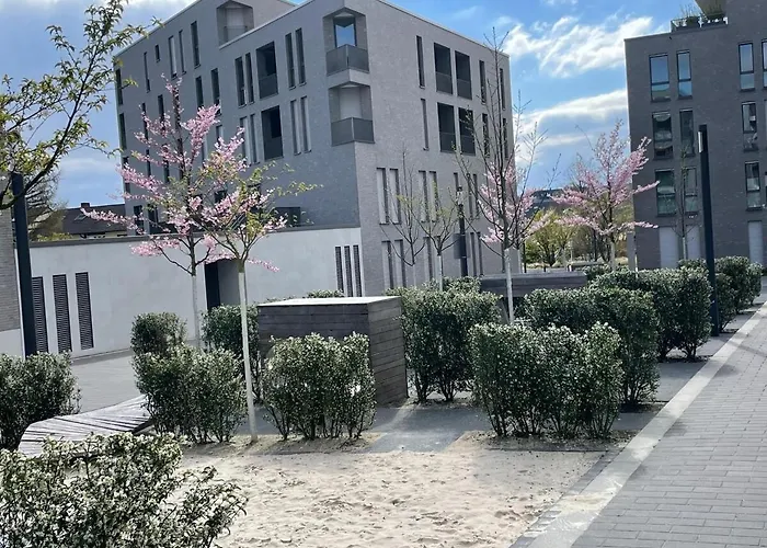 King Bed - Full Kitchen - Balcony Essen