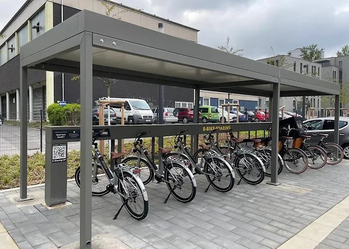 King Bed - Full Kitchen - Balcony Essen